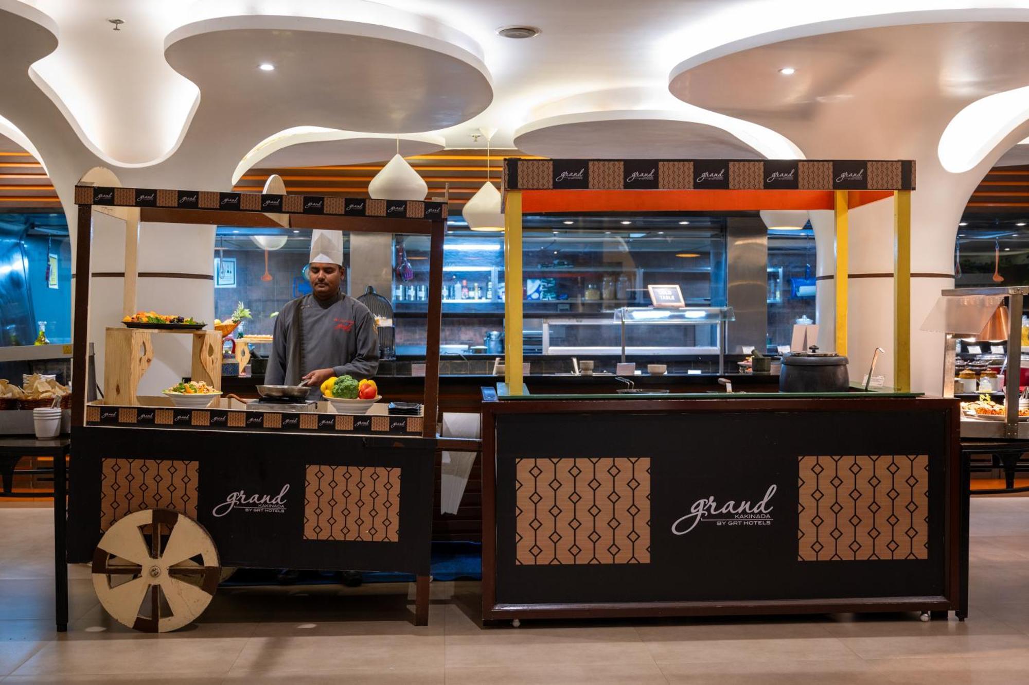 Grand Kakinada By Grt Hotels Kültér fotó